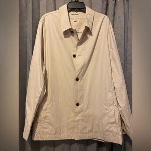 Men’s Khaki Medium Length Trench Coat Size Large